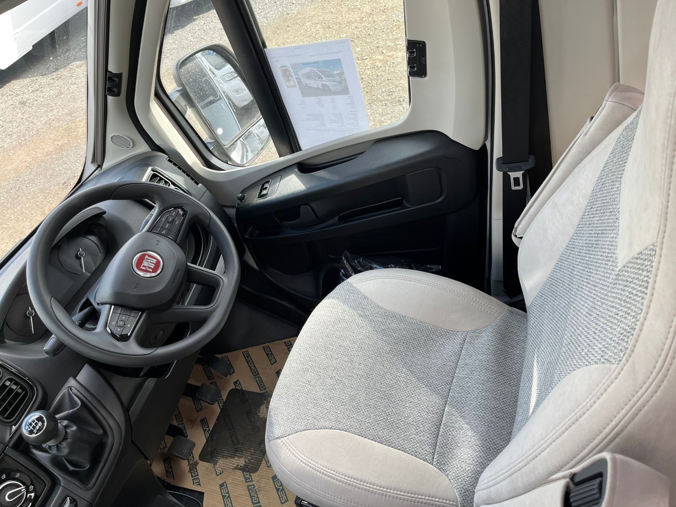 New Carado V132 Pro Van